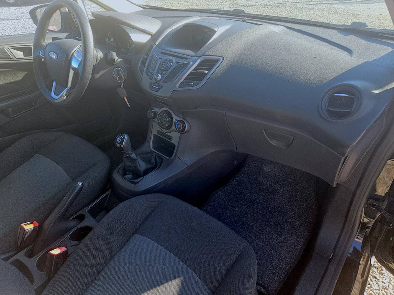 Berline Ford Fiesta (VII - update) 1.25: photos 11