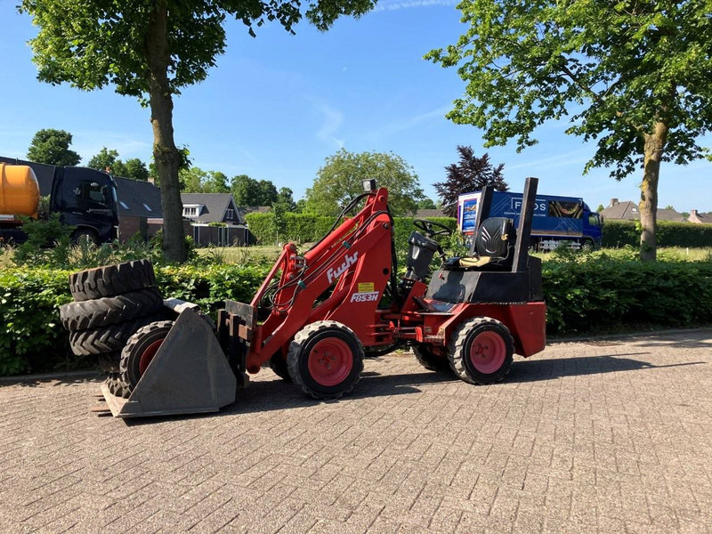 Fuchs F853H - Chargeuse sur pneus: photos 1 Fuchs F853H - Chargeuse sur pneus: photos 1