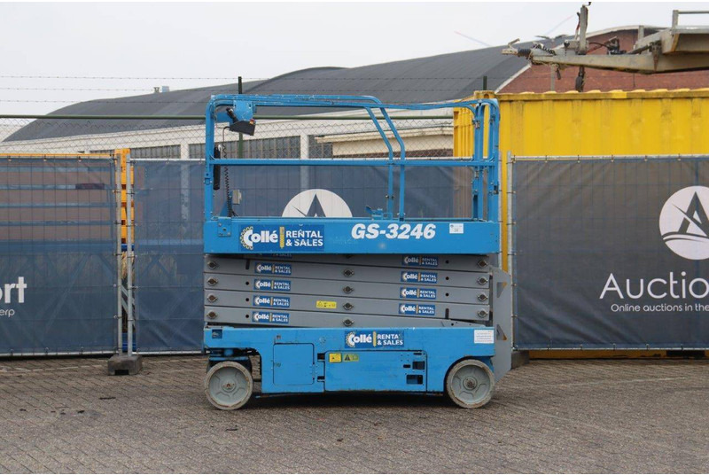 Genie GS-3246 - Nacelle ciseaux: photos 2 Genie GS-3246 - Nacelle ciseaux: photos 2