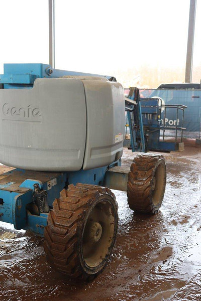 Genie Z-45/25 - Nacelle articulée: photos 5 Genie Z-45/25 - Nacelle articulée: photos 5