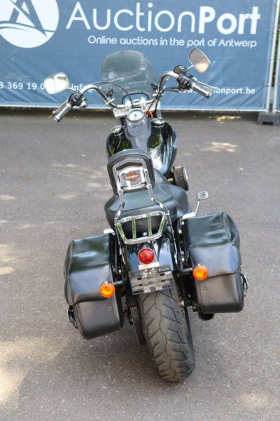 Harley-Davidson Dyna Street Bob - Motocyclette: photos 5 Harley-Davidson Dyna Street Bob - Motocyclette: photos 5