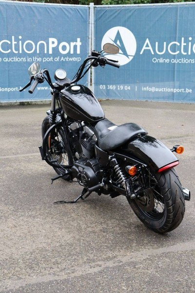 Harley-Davidson Sporster XL 1200 Nightster - Motocyclette: photos 4 Harley-Davidson Sporster XL 1200 Nightster - Motocyclette: photos 4