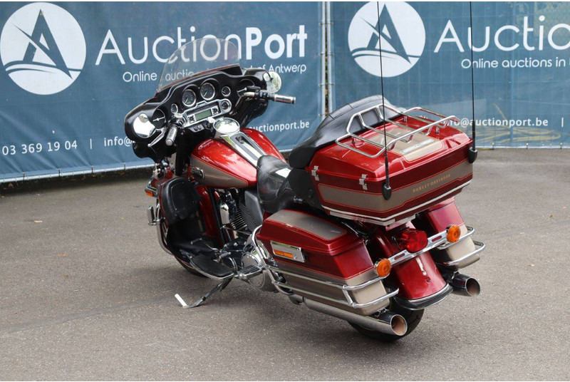 Harley-Davidson Ultra Classic - Motocyclette: photos 4 Harley-Davidson Ultra Classic - Motocyclette: photos 4