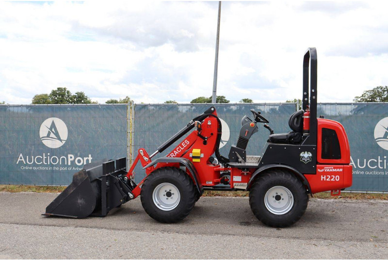 Heracles H220 - Chargeuse sur pneus: photos 2 Heracles H220 - Chargeuse sur pneus: photos 2