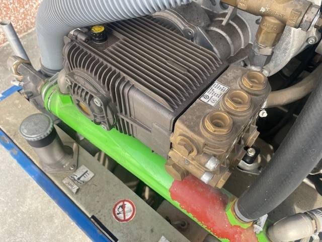 Highseries 75/30 - Accumulateur: photos 4 Highseries 75/30 - Accumulateur: photos 4