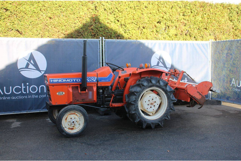 Hinomoto E262 - Tracteur agricole: photos 1 Hinomoto E262 - Tracteur agricole: photos 1