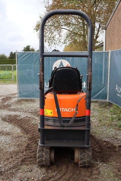 Hitachi ZX10U-2 YSR - Mini pelle: photos 5 Hitachi ZX10U-2 YSR - Mini pelle: photos 5