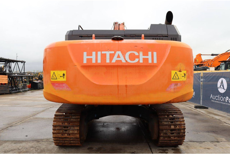 Hitachi ZX350LCN-6 - Pelle sur chenille: photos 5 Hitachi ZX350LCN-6 - Pelle sur chenille: photos 5
