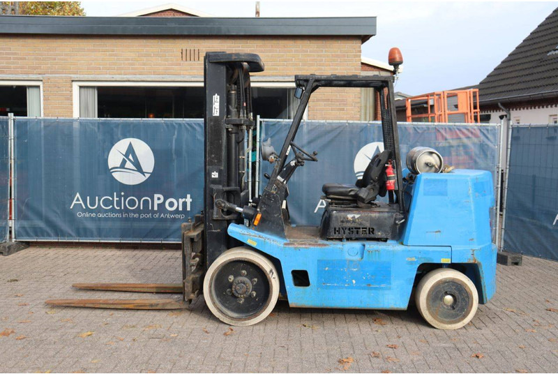 Hyster - Chariot élévateur à gaz: photos 2 Hyster - Chariot élévateur à gaz: photos 2