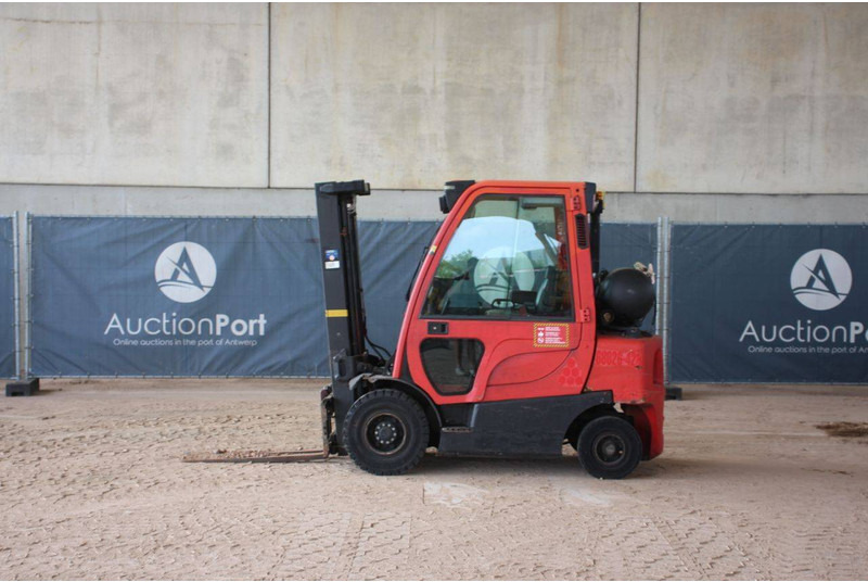 Hyster H2.5FT - Chariot élévateur à gaz: photos 2 Hyster H2.5FT - Chariot élévateur à gaz: photos 2