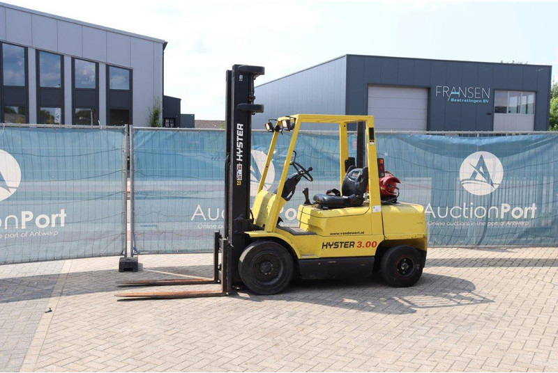 Hyster H3.20XM - Chariot élévateur à gaz: photos 1 Hyster H3.20XM - Chariot élévateur à gaz: photos 1