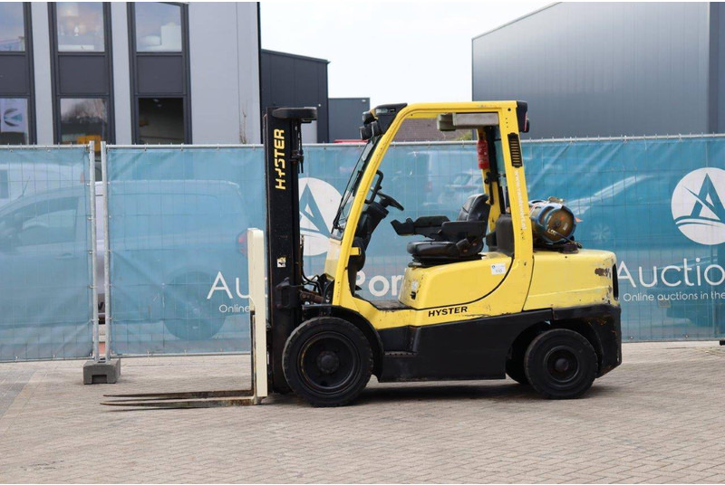 Hyster H3.5FT - Chariot élévateur à gaz: photos 1 Hyster H3.5FT - Chariot élévateur à gaz: photos 1