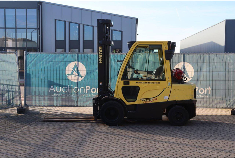 Hyster H3.5FT Fortens - Chariot élévateur à gaz: photos 2 Hyster H3.5FT Fortens - Chariot élévateur à gaz: photos 2