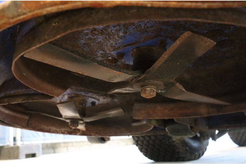 Motofaucheuse Iseki SFH220T: photos 14 Motofaucheuse Iseki SFH220T: photos 14