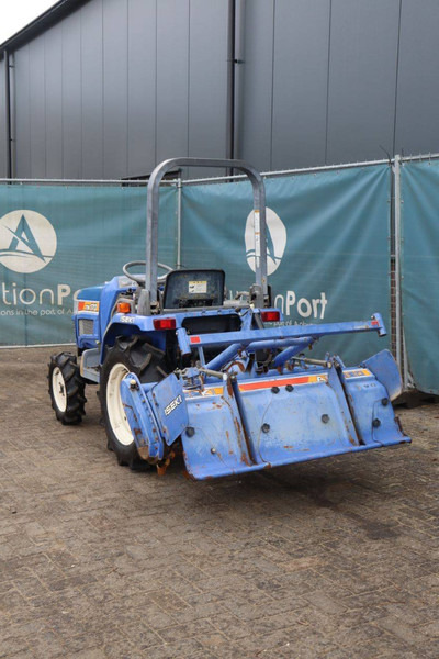 Iseki TM170 - Tracteur agricole: photos 4 Iseki TM170 - Tracteur agricole: photos 4