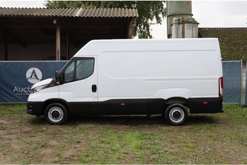 Iveco Daily 35S14 - Fourgon utilitaire: photos 2 Iveco Daily 35S14 - Fourgon utilitaire: photos 2