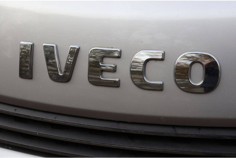 Fourgon utilitaire Iveco Daily 40C21: photos 11