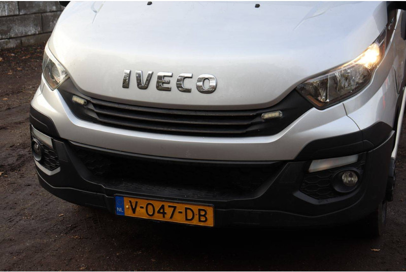 Fourgon utilitaire Iveco Daily 40C21: photos 10