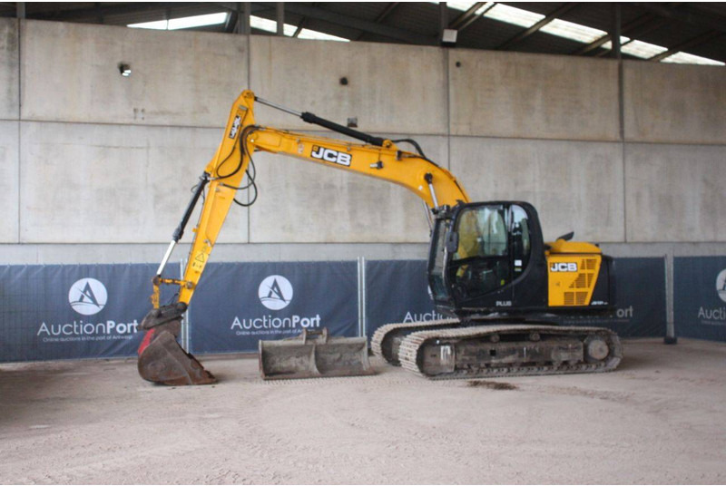 JCB JS131LC - Pelle sur chenille: photos 1 JCB JS131LC - Pelle sur chenille: photos 1