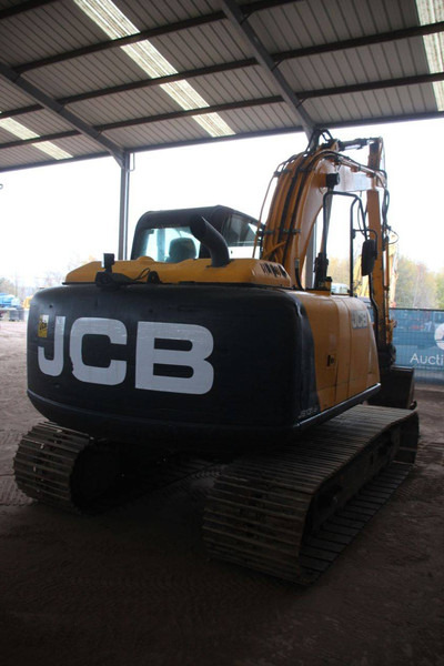 JCB JS131LC - Pelle sur chenille: photos 5 JCB JS131LC - Pelle sur chenille: photos 5