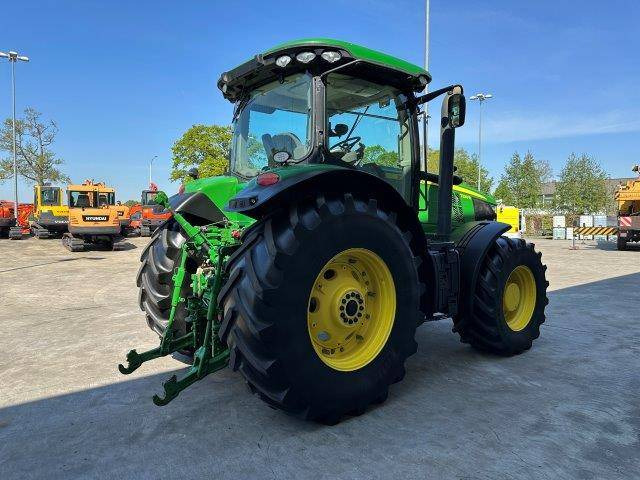 John Deere 7230R - Tracteur agricole: photos 4 John Deere 7230R - Tracteur agricole: photos 4