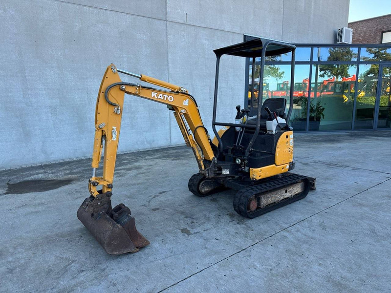 Kato 17VXE - Mini pelle: photos 1 Kato 17VXE - Mini pelle: photos 1