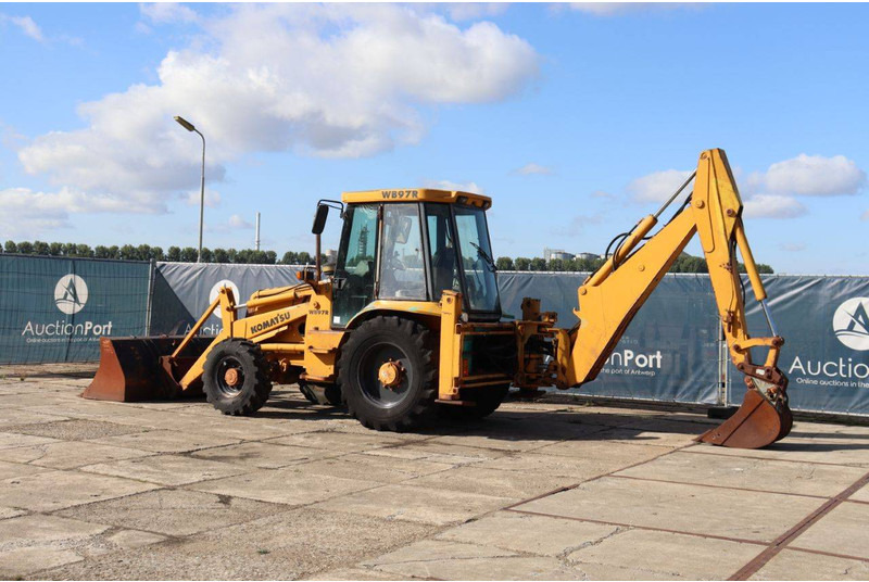 Komatsu WB97R - Tractopelle: photos 3 Komatsu WB97R - Tractopelle: photos 3