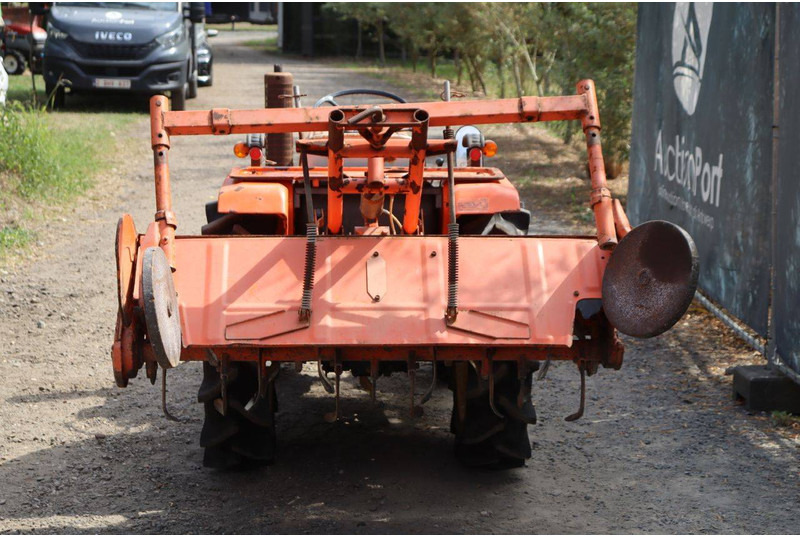 Kubota ZB1600 - Tracteur agricole: photos 5 Kubota ZB1600 - Tracteur agricole: photos 5