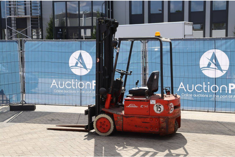 Linde E14 - Chariot élévateur électrique: photos 3 Linde E14 - Chariot élévateur électrique: photos 3