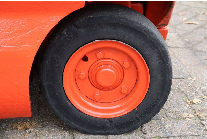 Chariot élévateur électrique Linde E25-02: photos 16 Chariot élévateur électrique Linde E25-02: photos 16