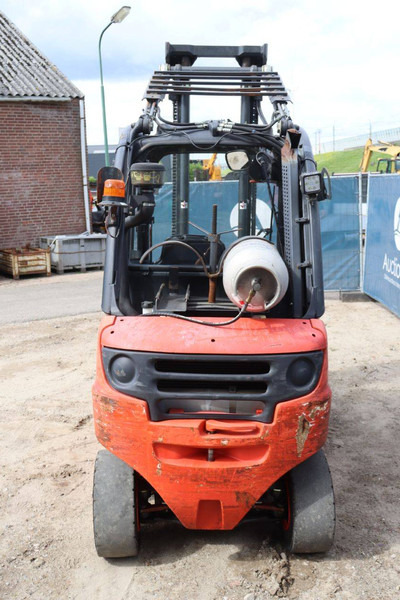 Linde H25 - Chariot élévateur à gaz: photos 5 Linde H25 - Chariot élévateur à gaz: photos 5