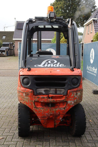 Linde H25T - Chariot élévateur à gaz: photos 5 Linde H25T - Chariot élévateur à gaz: photos 5