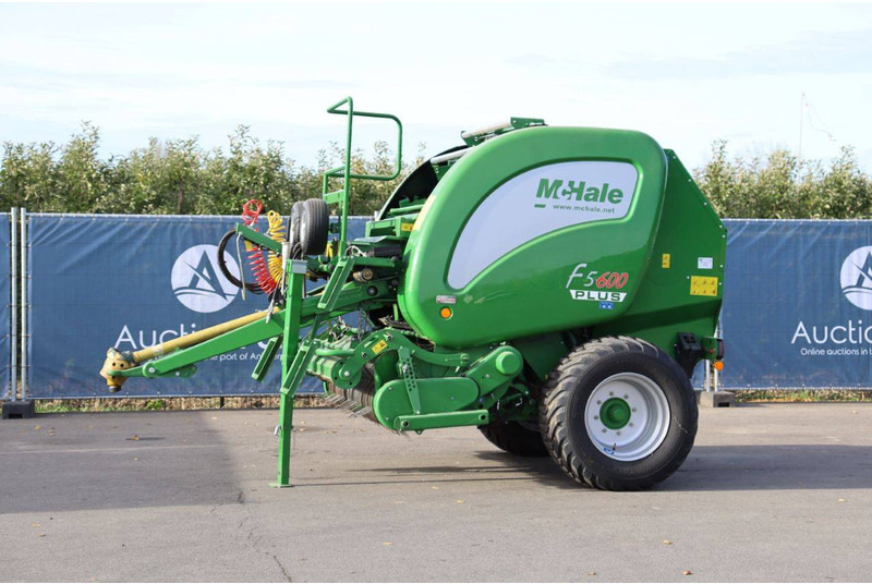 McHale F5500 Plus - Machine agricole: photos 1 McHale F5500 Plus - Machine agricole: photos 1
