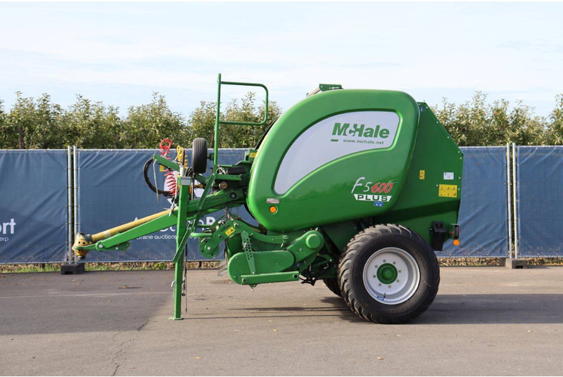 McHale F5500 Plus - Machine agricole: photos 2 McHale F5500 Plus - Machine agricole: photos 2