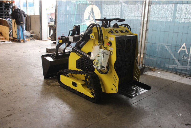 Machpro MPS330 - Chargeuse sur chenilles: photos 3 Machpro MPS330 - Chargeuse sur chenilles: photos 3