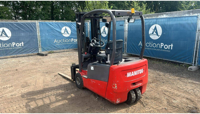 Manitou ME 316 - Chariot élévateur électrique: photos 2 Manitou ME 316 - Chariot élévateur électrique: photos 2