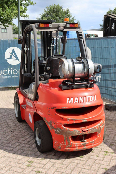 Manitou MI 35 G - Chariot élévateur à gaz: photos 5 Manitou MI 35 G - Chariot élévateur à gaz: photos 5