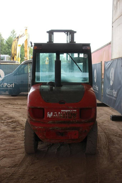 Manitou MSI 25 - Chariot élévateur diesel: photos 4 Manitou MSI 25 - Chariot élévateur diesel: photos 4