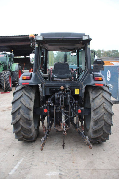Massey Ferguson MF 4455 - Tracteur agricole: photos 4 Massey Ferguson MF 4455 - Tracteur agricole: photos 4