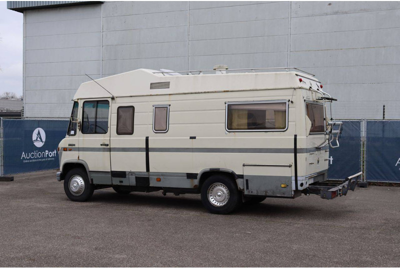 Mercedes-Benz 508D - Fourgon aménagé: photos 4 Mercedes-Benz 508D - Fourgon aménagé: photos 4