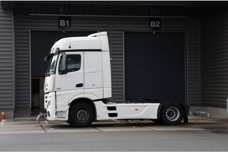 Mercedes-Benz Actros - Châssis cabine: photos 1 Mercedes-Benz Actros - Châssis cabine: photos 1