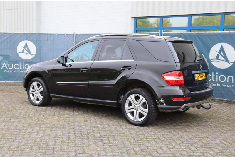 Mercedes-Benz M-Klasse ML 350 CDI 4MATIC - Berline: photos 3 Mercedes-Benz M-Klasse ML 350 CDI 4MATIC - Berline: photos 3