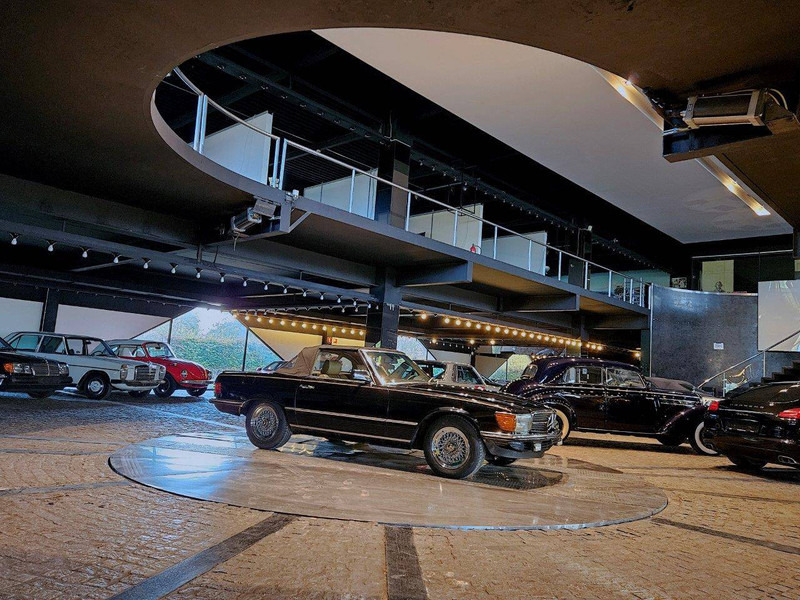Mercedes-Benz SL-Klasse (R107) _ 500 - Voiture: photos 4 Mercedes-Benz SL-Klasse (R107) _ 500 - Voiture: photos 4