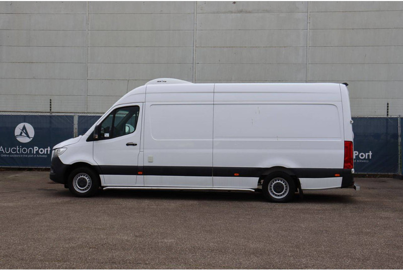 Mercedes-Benz Sprinter - Utilitaire frigorifique: photos 3 Mercedes-Benz Sprinter - Utilitaire frigorifique: photos 3