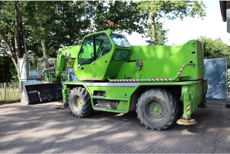 Merlo Roto 45.21 KSC - Chariot télescopique: photos 4 Merlo Roto 45.21 KSC - Chariot télescopique: photos 4