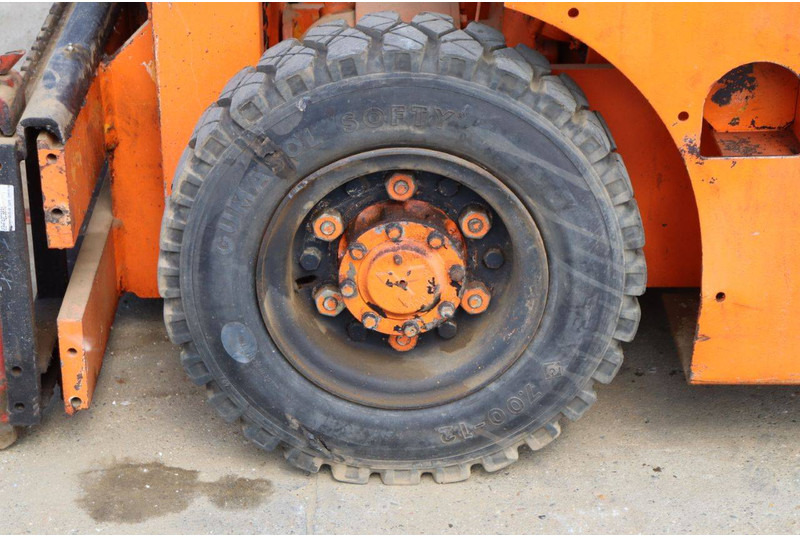 Chariot élévateur diesel Mitsubishi FD25: photos 13