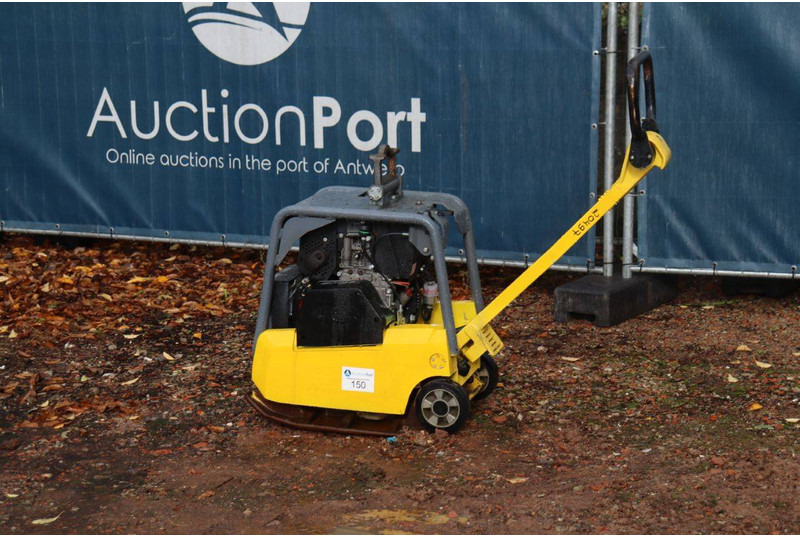 Neuson DPU - Plaque vibrante: photos 2 Neuson DPU - Plaque vibrante: photos 2