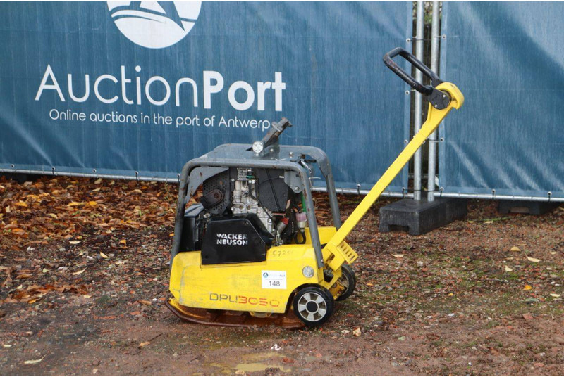 Neuson DPU3050 - Plaque vibrante: photos 2 Neuson DPU3050 - Plaque vibrante: photos 2