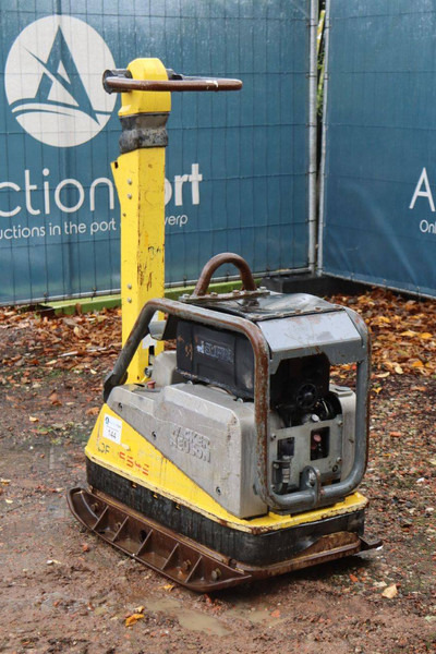 Neuson DPU5545 - Plaque vibrante: photos 3 Neuson DPU5545 - Plaque vibrante: photos 3