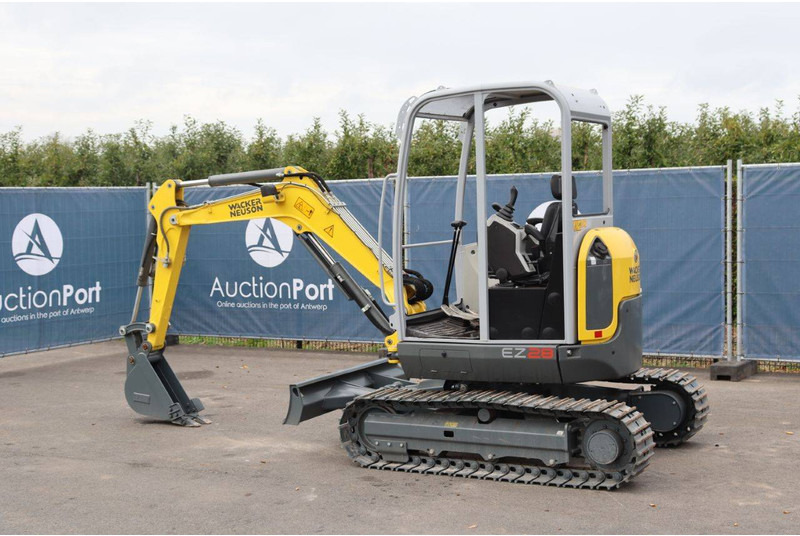 Neuson EZ28 - Mini pelle: photos 4 Neuson EZ28 - Mini pelle: photos 4